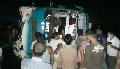 patna,fatuha,amar jyoti travels,accident,patna bakhiyarpur fourlane,पटना बख्तियारपुर फोरलेन,अमर ज्योति ट्रैवल्स,फोरलेन पर हादसा,फतुहां,पटना,पटना न्यूज,patna news
